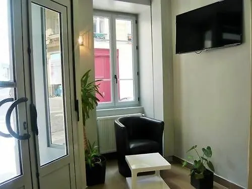 Bonsejour Montmartre Otel Paris 2*,