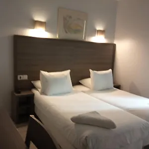 Du Globe 18 Hotel