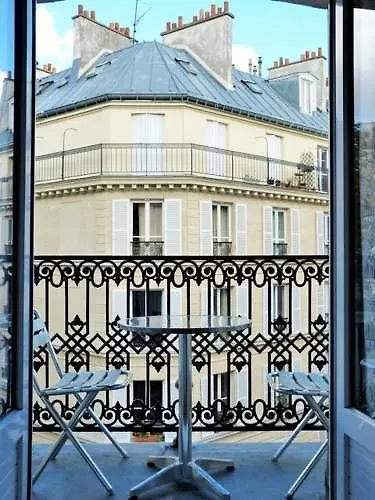 Hotel Bonséjour Montmartre Parigi